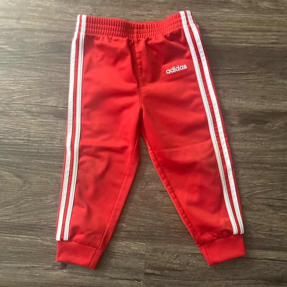 Adidas sweatpants